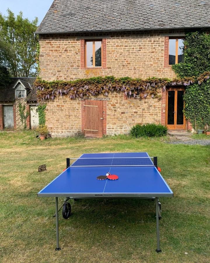 Les Rouges Terres Gites - La Vieille Grange Saint-Amand  Exterior photo